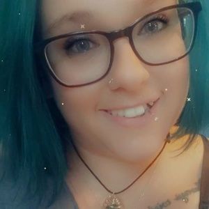 Meet your Posher, Cassie